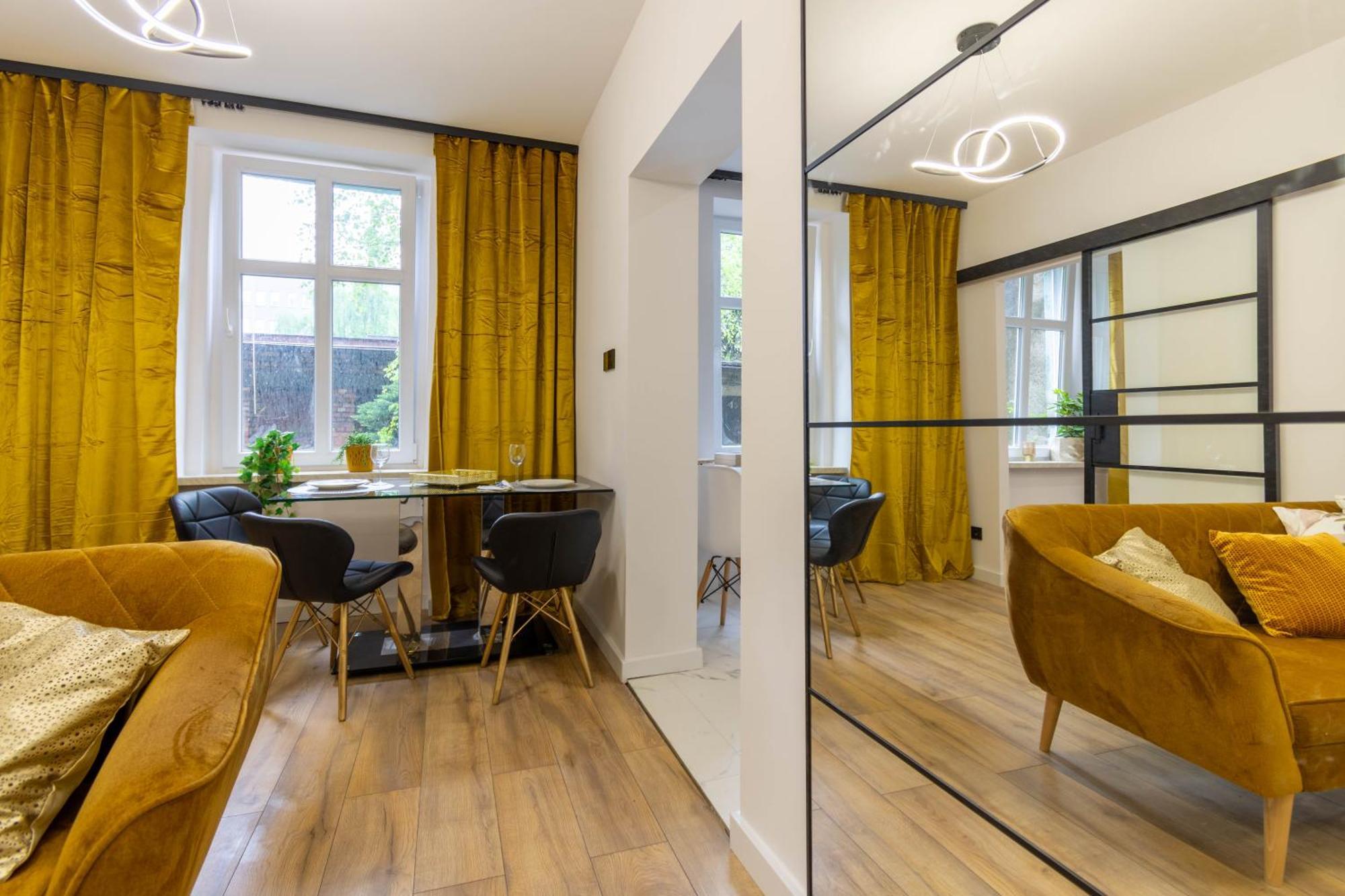 Appartamento Klimatyczny Apartament Wroclawska Bytom Esterno foto